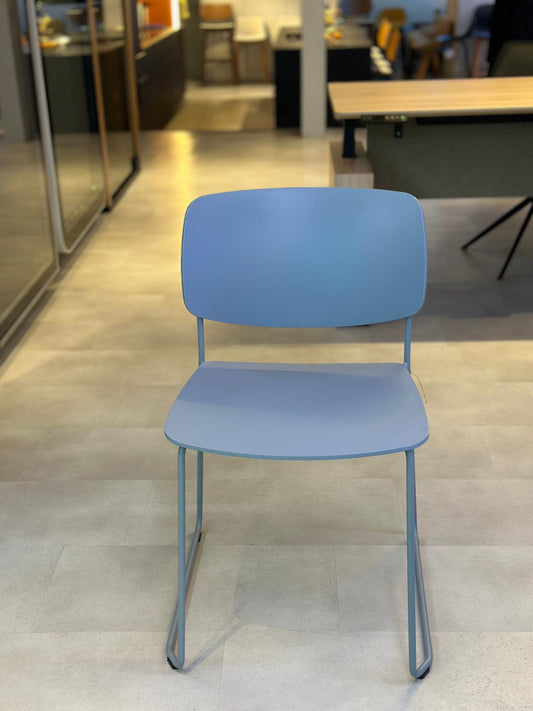 Inclass – Aryn Chair