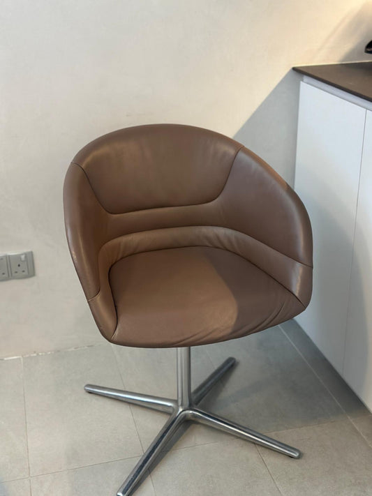 Walter Knoll – Kyo Bucket Chair