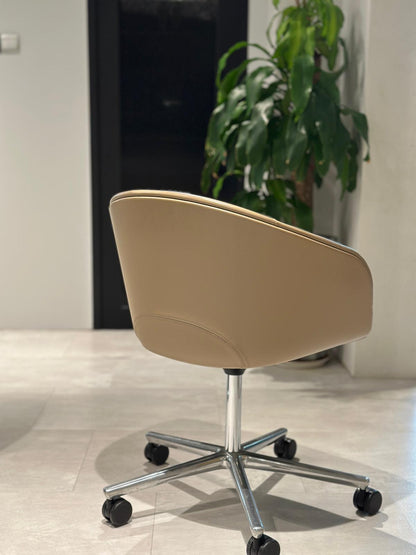 Walter Knoll – Kyo Bucket Chair